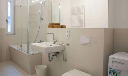 1-bedroom apartment for rent in Berlin, bills included