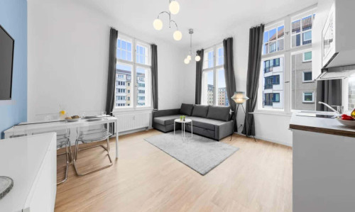 1-bedroom apartment for rent in Berlin, bills included.