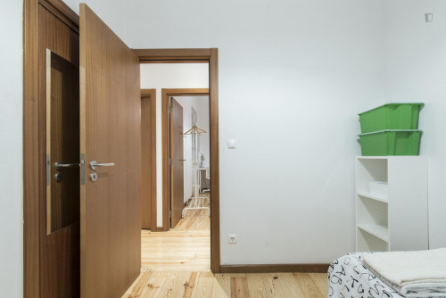 Welcoming single bedroom near the Campo Pequeno metro