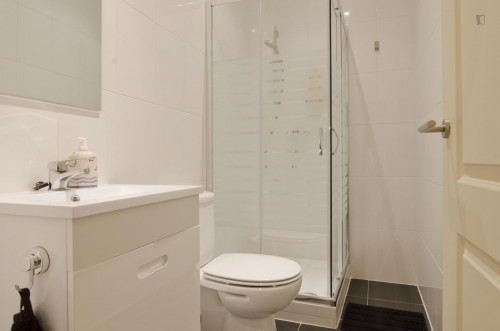 Comfortable Twin bedroom in Chiado - Gallery - 17
