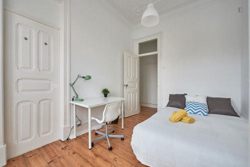 Cheerful double bedroom with balcony in Arroios - Gallery - 21