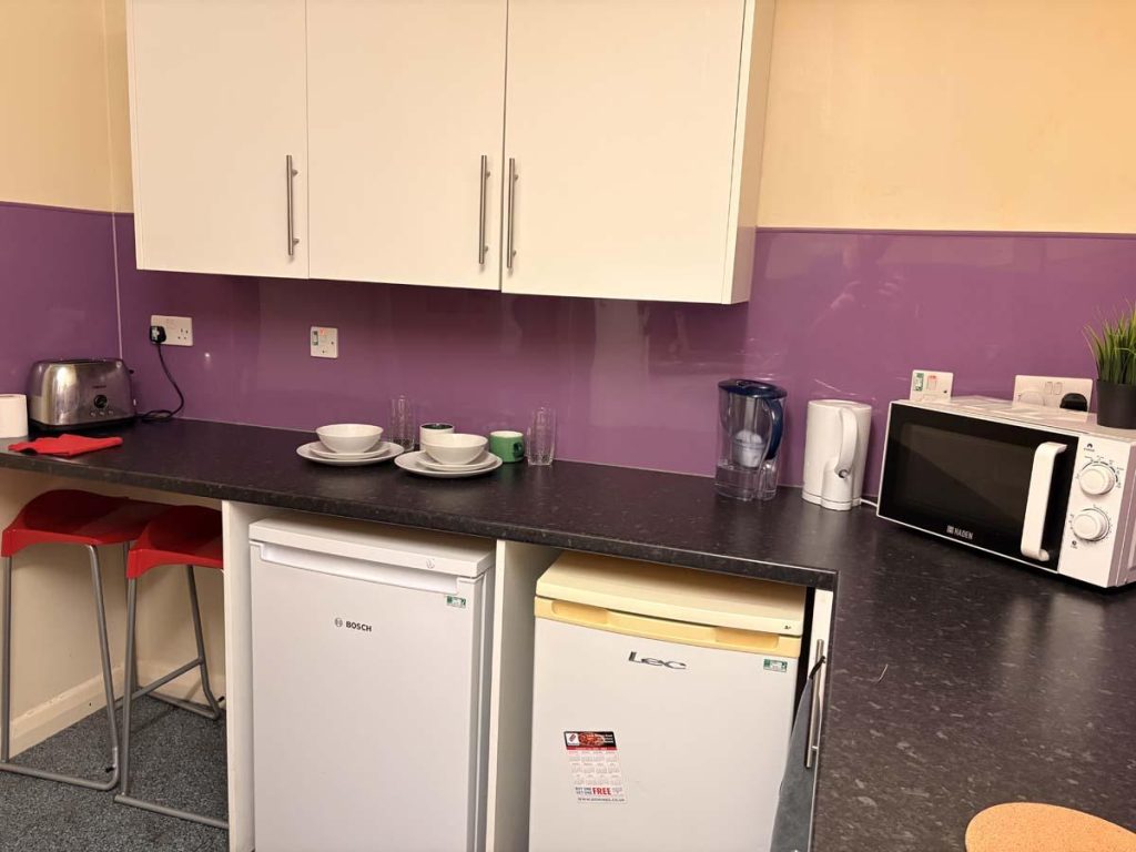  Two Bedroom Apartment  -  Pin Hill  - Gallery -  9