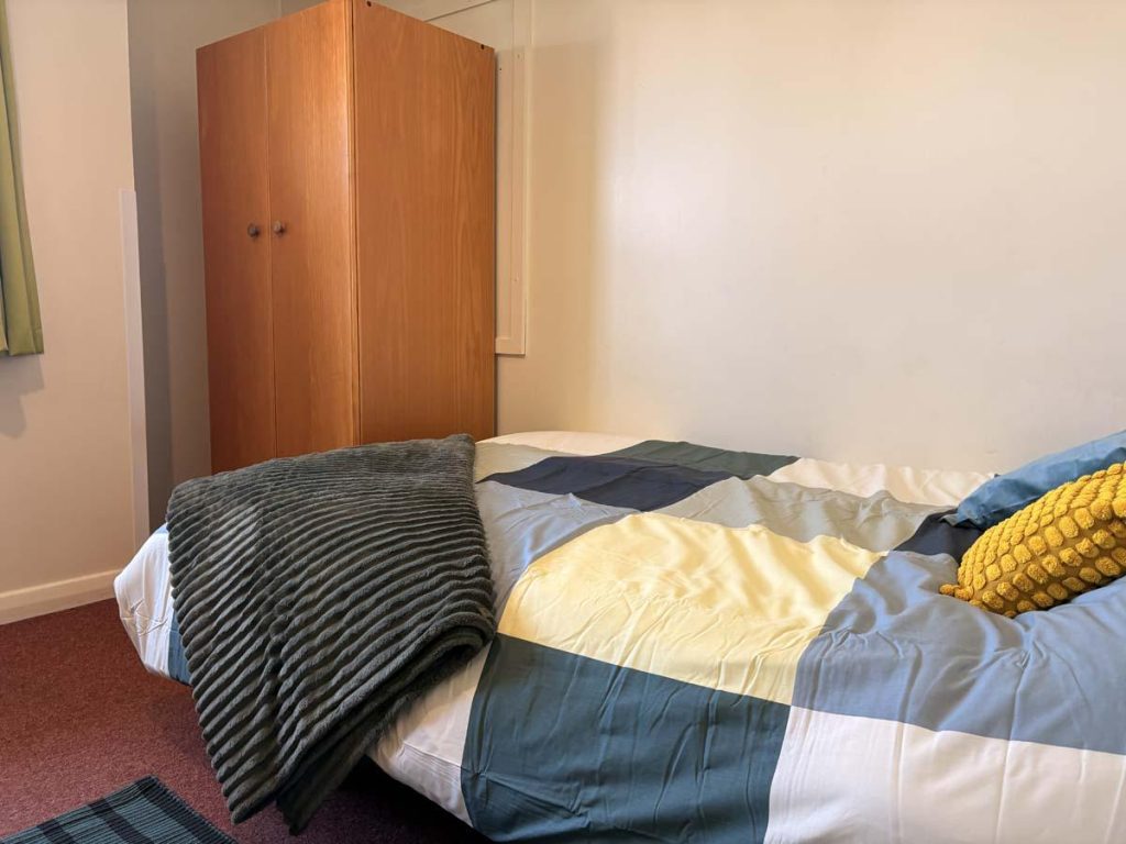  Two Bedroom Apartment  -  Pin Hill  - Gallery -  4