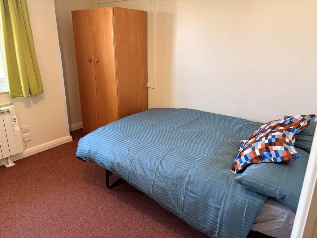  Two Bedroom Apartment  -  Pin Hill  - Gallery -  6