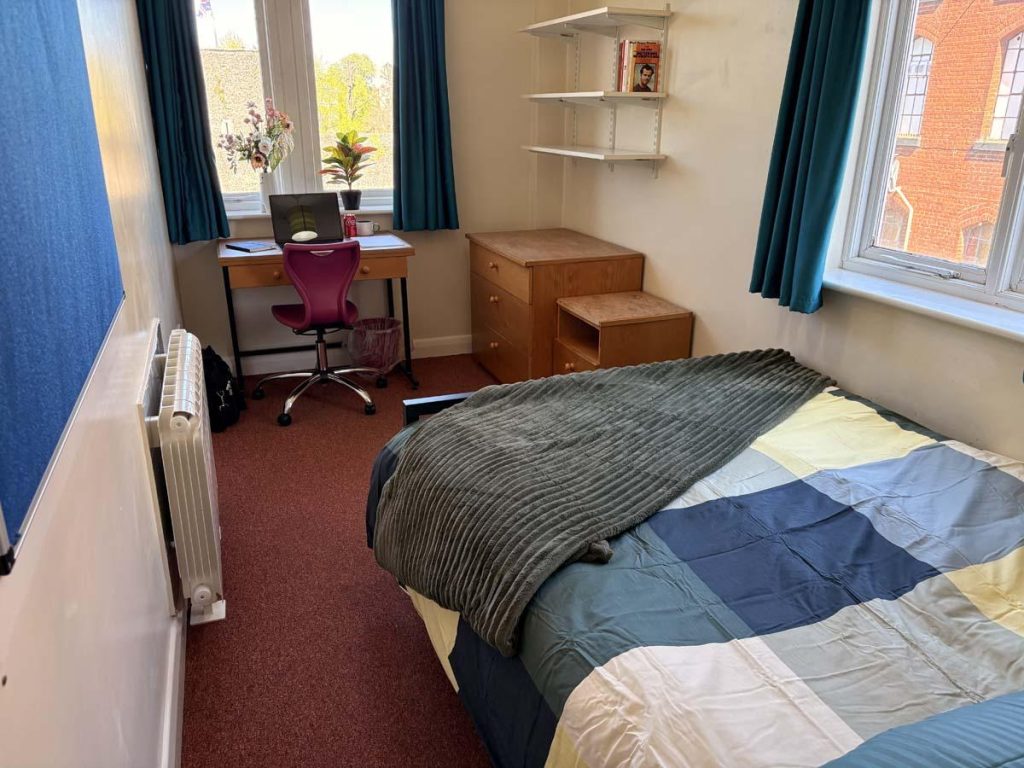  Deluxe En-Suite  -  Pin Hill  - Gallery -  2