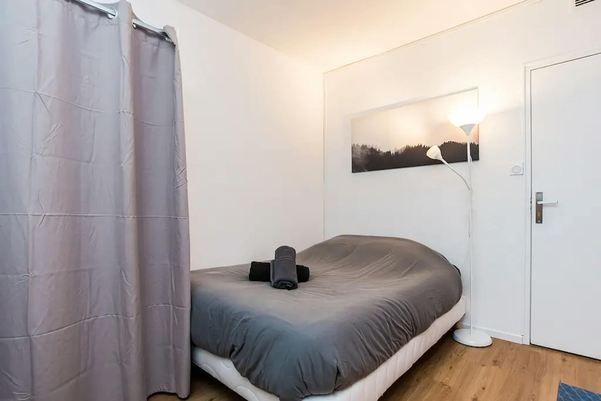  Private Room  -  Place du Morvan, Toulouse  - Gallery -  1