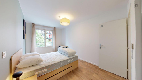 Comfy single bedroom near Parc Marguerite Yourcenar