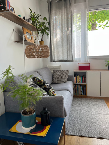 Arty & Cozy: Design Apartment Near Canal de l’Ourcq