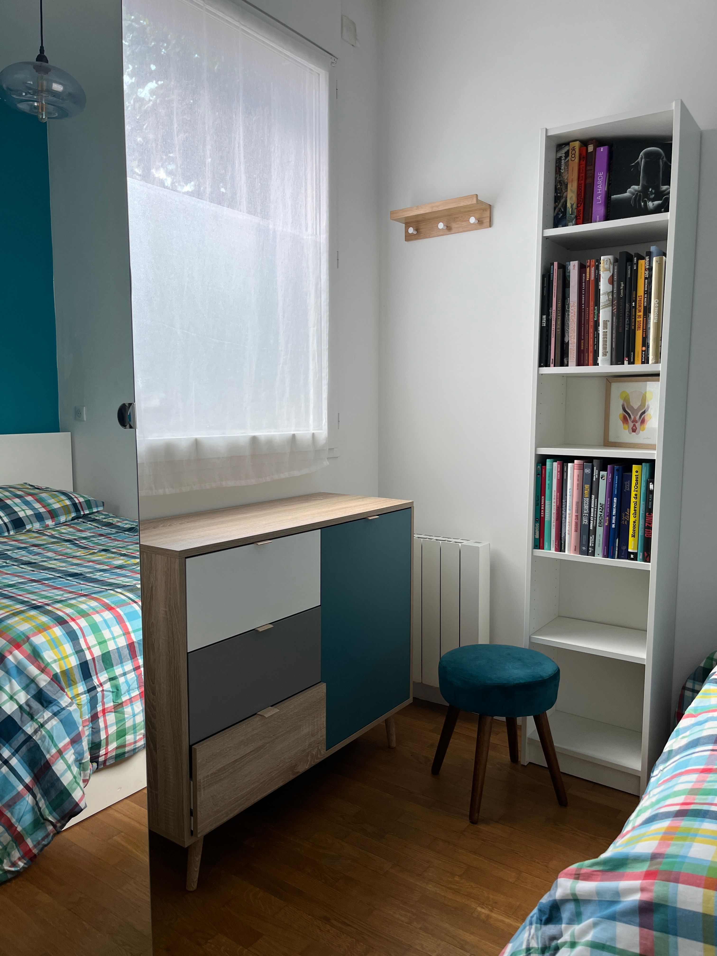  Arty & Cozy: Design Apartment Near Canal De L’Ourcq  -  Arty & Cozy: Design Apartment Near Canal de l’Ourcq  - Gallery -  5
