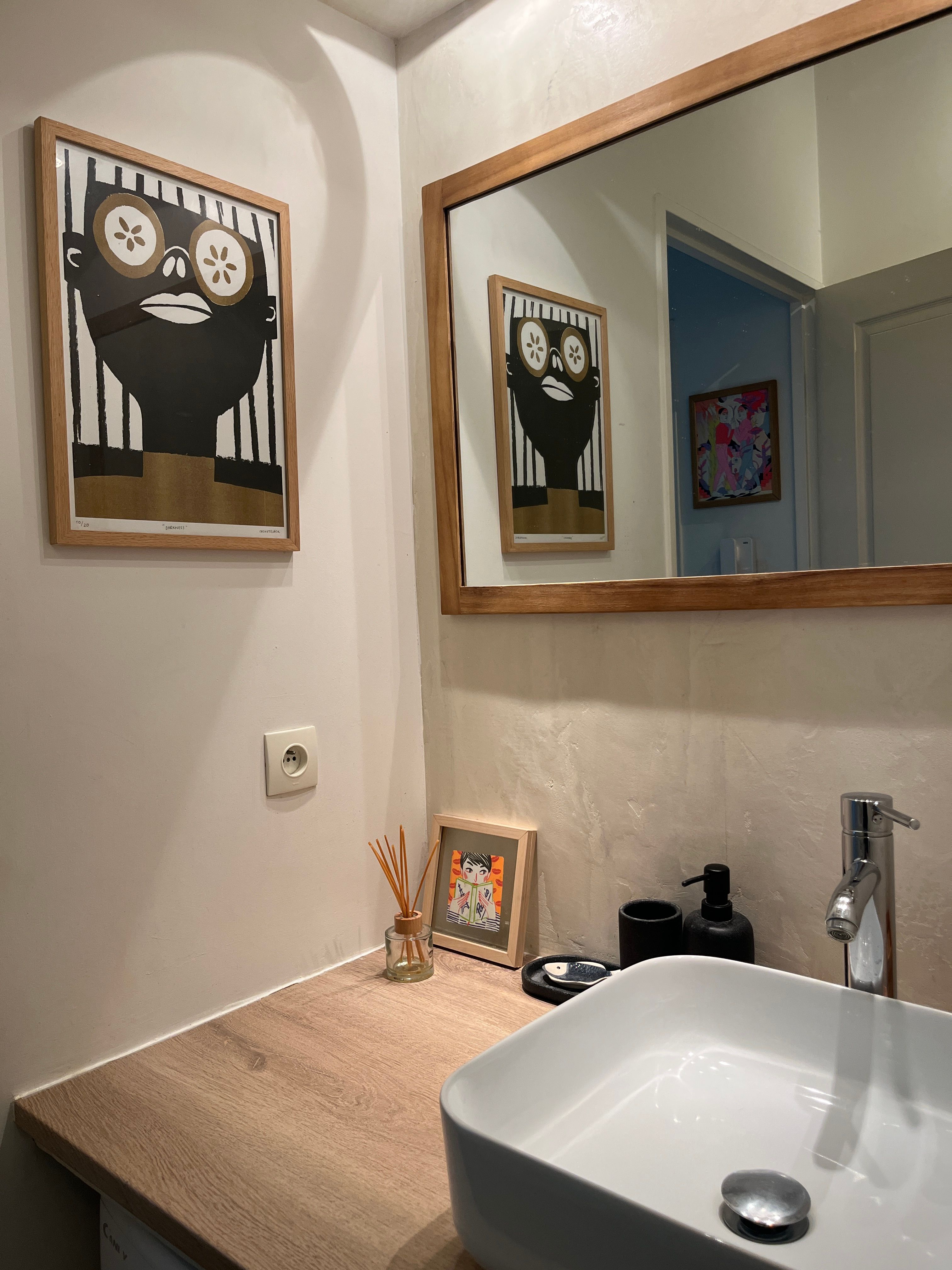 Arty & Cozy: Design Apartment Near Canal De L’Ourcq  -  Arty & Cozy: Design Apartment Near Canal de l’Ourcq  - Gallery -  4