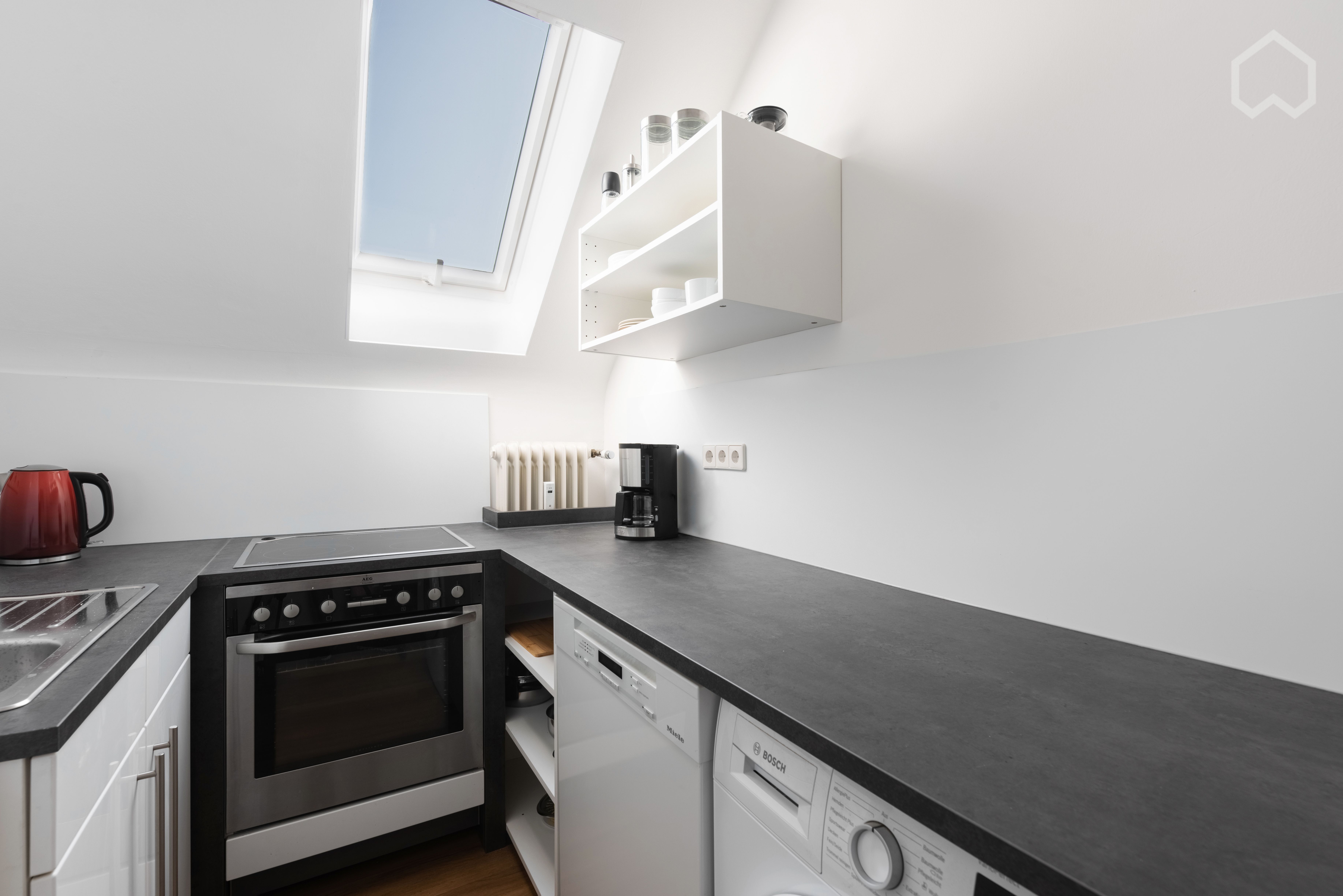 Charming Apartment In Calm Neighbourhood - 10
