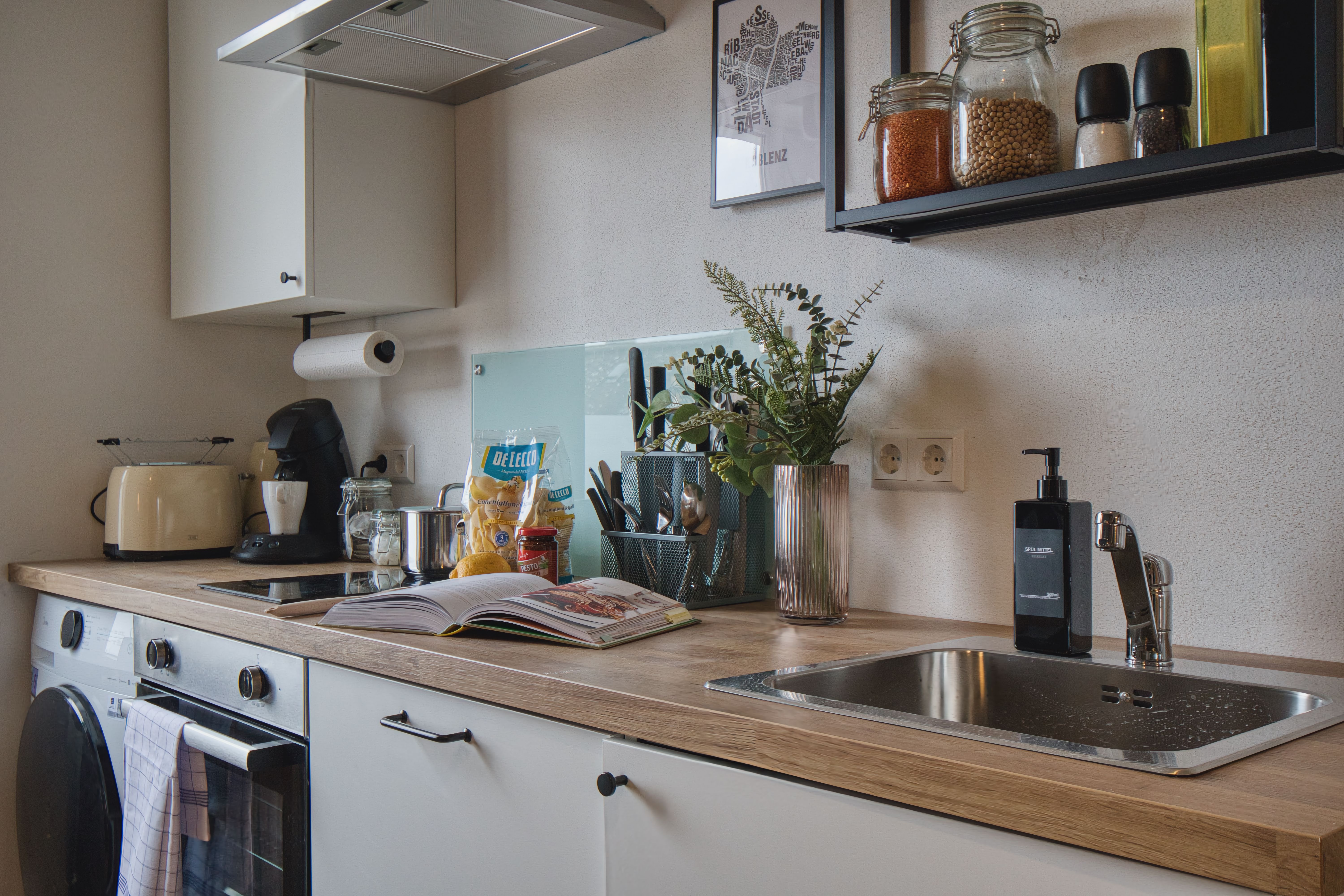Central & Stylish – Accommodation In The Heart Of Koblenz - 13