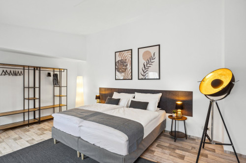 Super zentrale Wohnung nah am Hauptbahnhof und Pfaffenteich - Gallery - 9