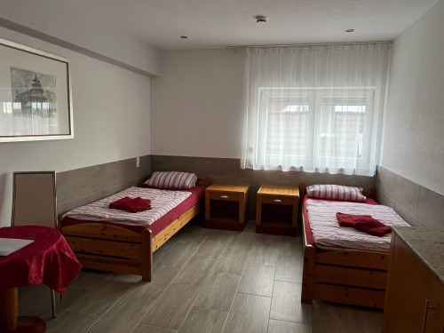 2-room apartment, 70 m², kitchen, bathroom, balcony