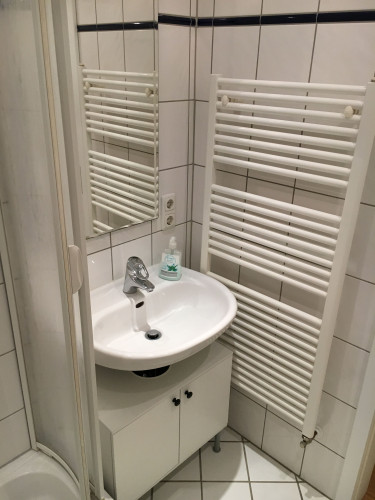 Quiet, modern and stylish apartment in the heart of Dusseldorf