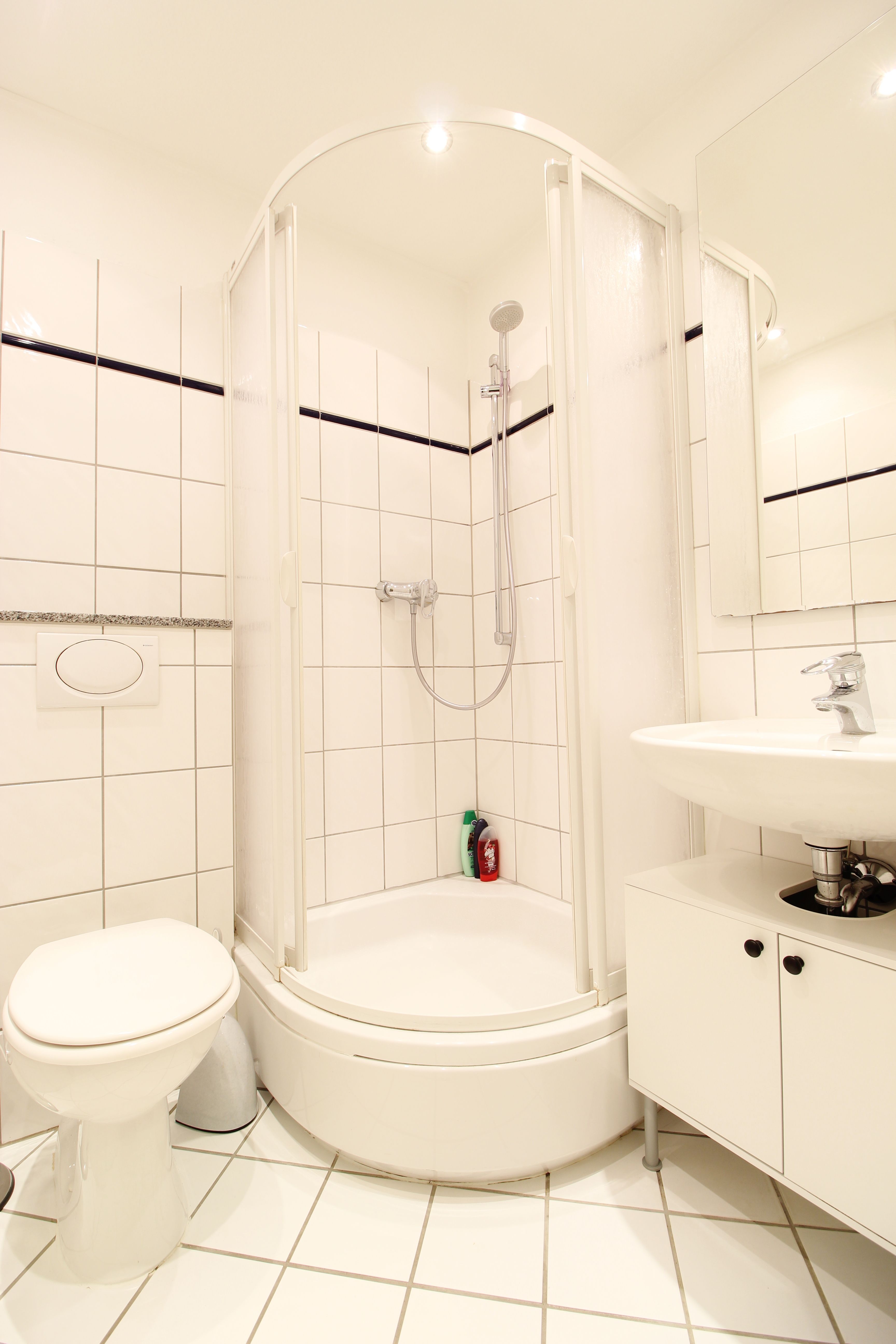 Quiet, Modern And Stylish Apartment In The Heart Of Dusseldorf - Quiet, modern and stylish apartment in the heart of Dusseldorf - Gallery - 4