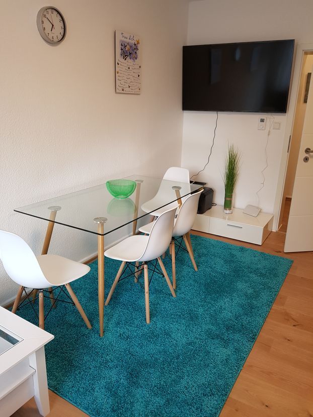  Attractive Furnished Apartment Near Essen Main Station With Two Bedrooms  -  Attractive furnished apartment near Essen main station with two bedrooms  - Gallery -  14