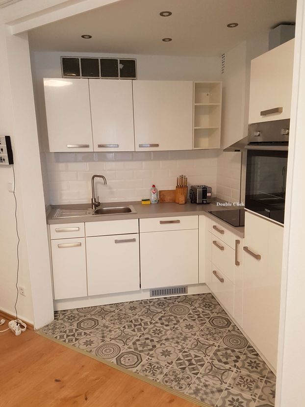  Attractive Furnished Apartment Near Essen Main Station With Two Bedrooms  -  Attractive furnished apartment near Essen main station with two bedrooms  - Gallery -  6