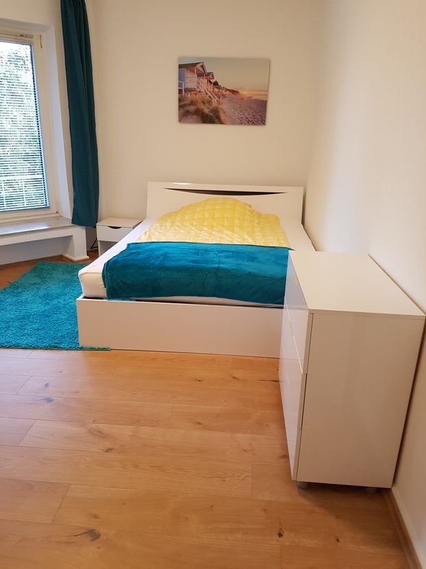  Attractive Furnished Apartment Near Essen Main Station With Two Bedrooms  -  Attractive furnished apartment near Essen main station with two bedrooms  - Gallery -  8