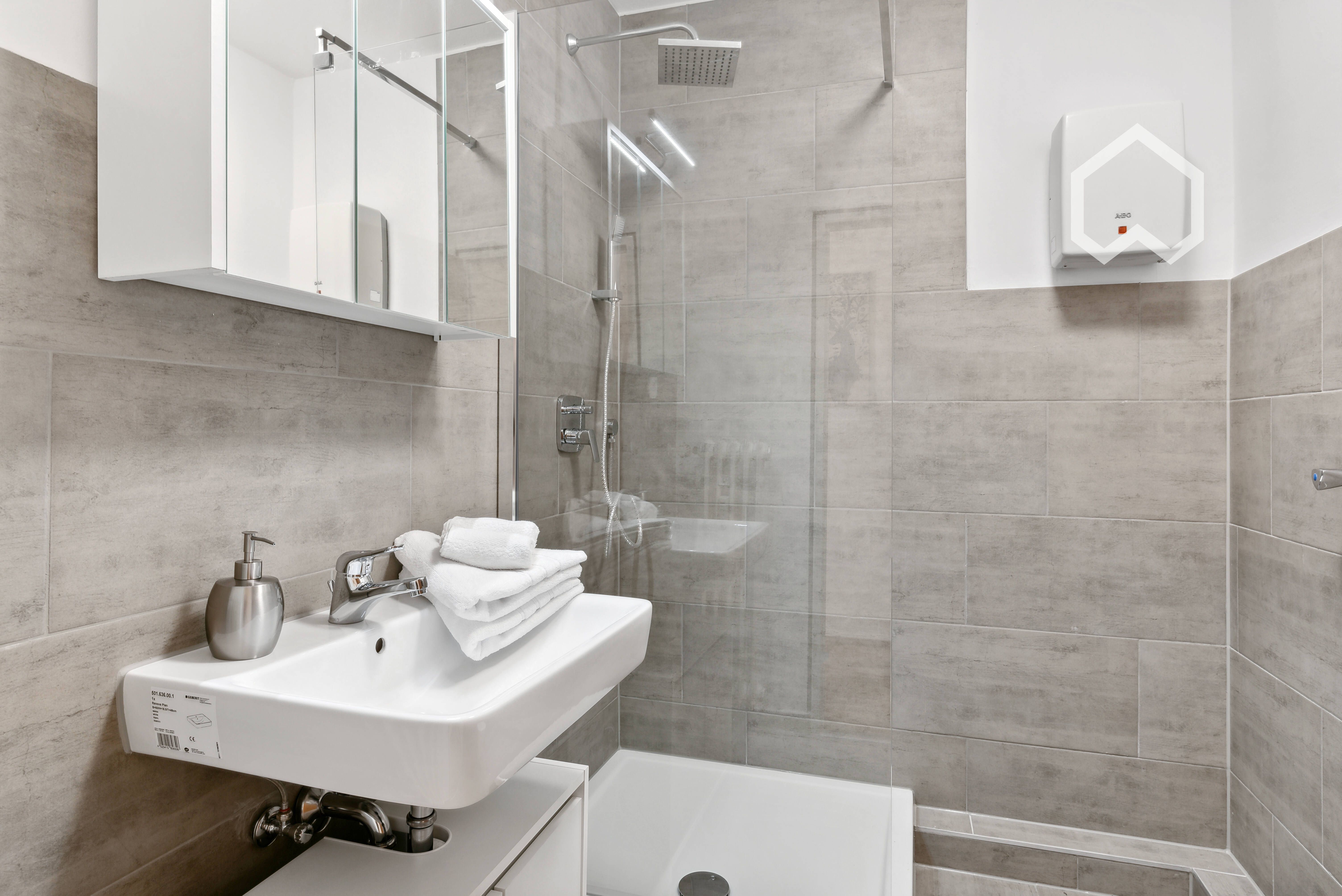  Lovely & Charming Loft In Frankfurt  -  Lovely & charming loft in Frankfurt  - Gallery -  2