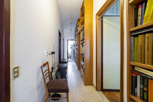 Single bedroom in 5-bedroom apartment