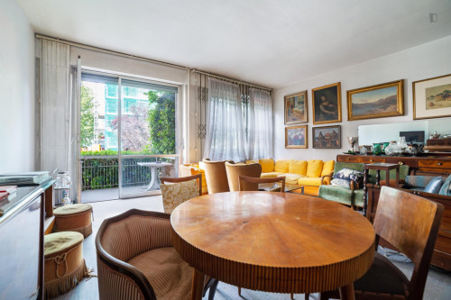 Single bedroom in 5-bedroom apartment - Gallery - 16