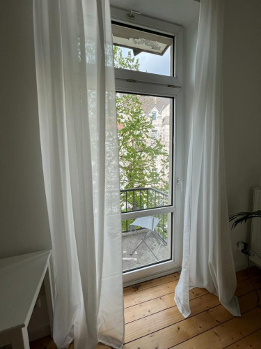 Nice, sunny and modern flat in Wiesbaden, fully equipped.