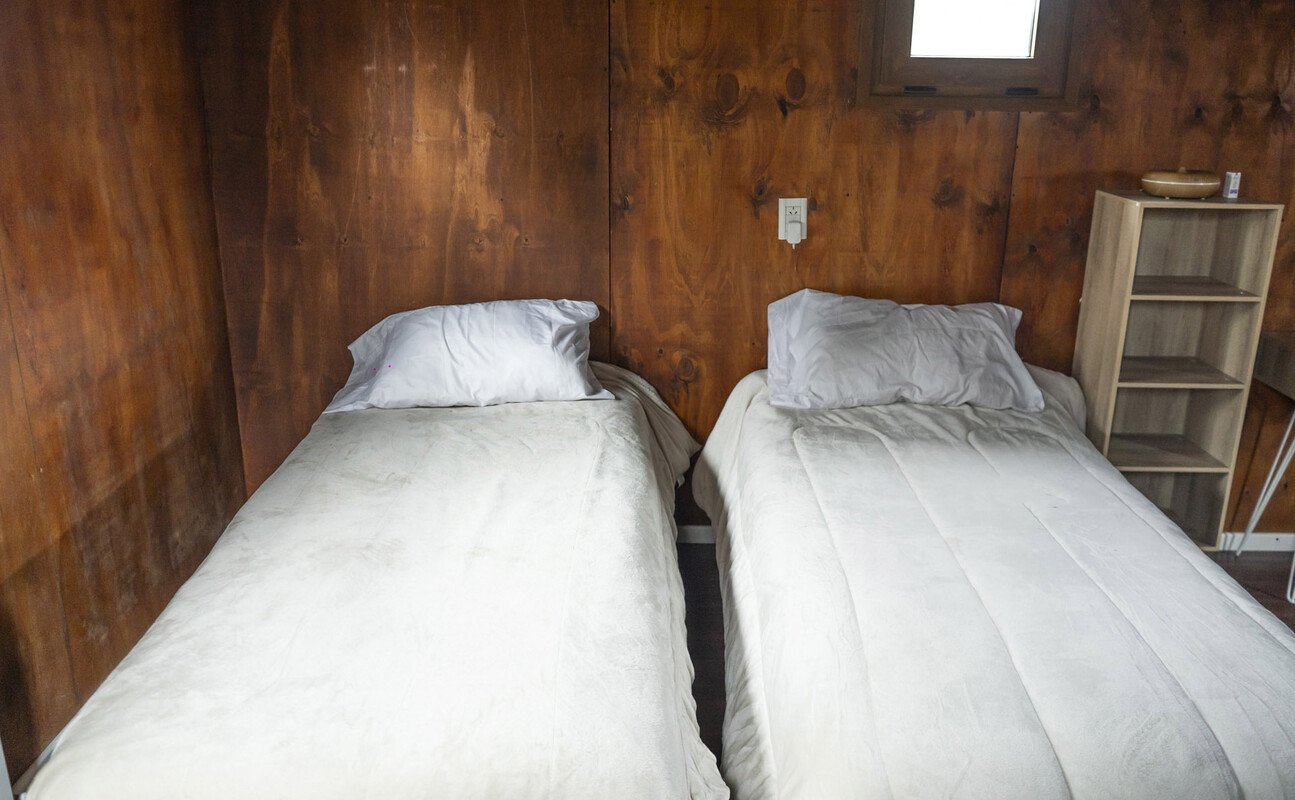  Room(Single Bed)  -  South Relax Cabin  - Gallery -  1