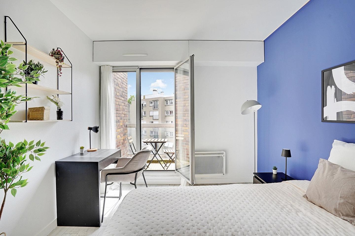  Move Into This Room With A Balcony – ISY04  -  Les Chartreux  - Gallery -  1