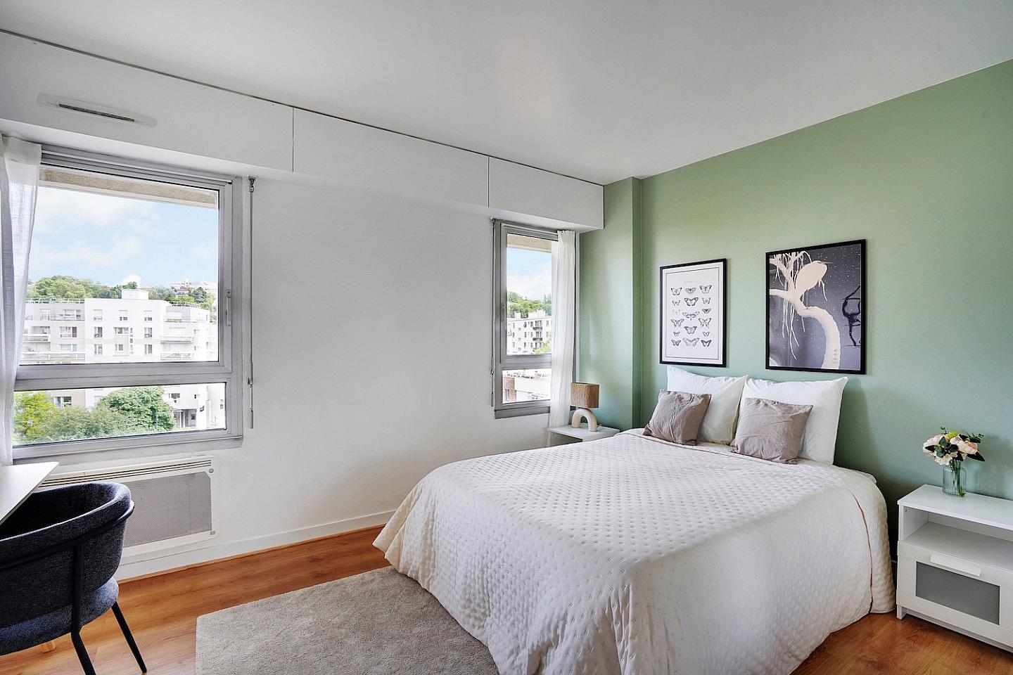  Move Into This Spacious 15 M² Room – ISY01  -  Les Chartreux  - Gallery -  1