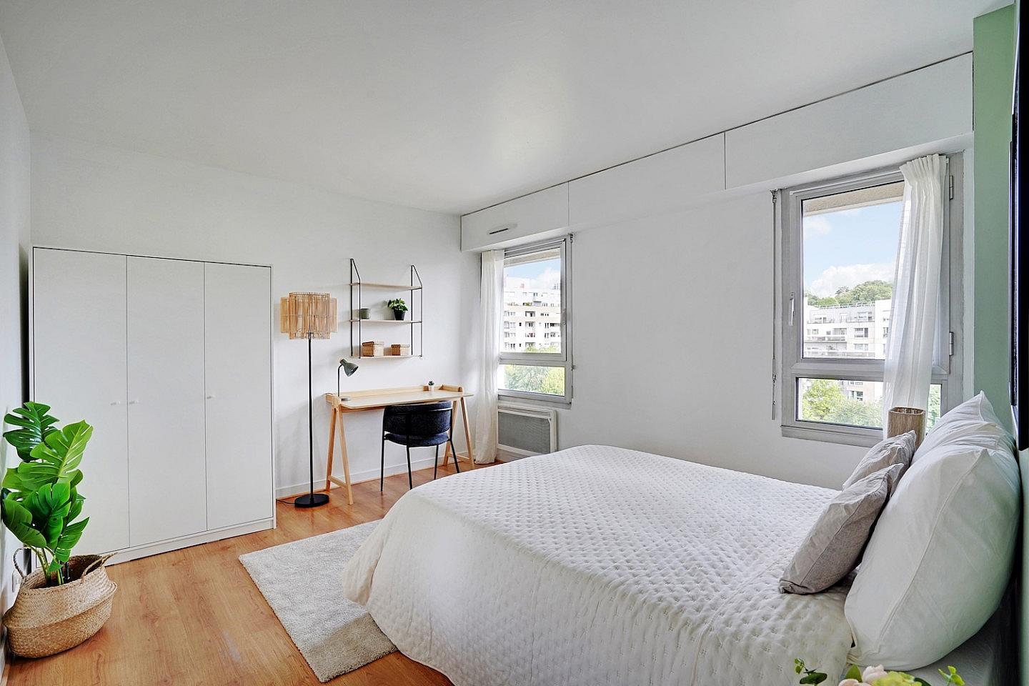  Move Into This Spacious 15 M² Room – ISY01  -  Les Chartreux  - Gallery -  2