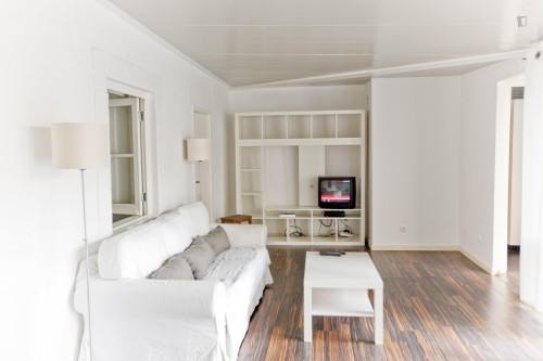 Modern and bright 2-bedroom apartment with a terrace in São Bento - Gallery - 22