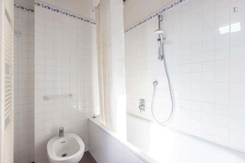 Apartment in Via Castiglione, Bologna for 70 m² with 1 bedroom