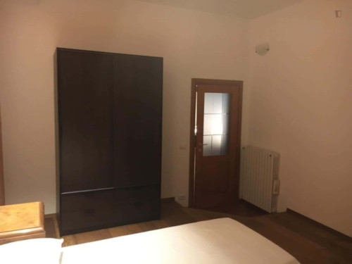 Room in Via Mario Ulivelli, Firenze for 85 m² with 3 bedrooms