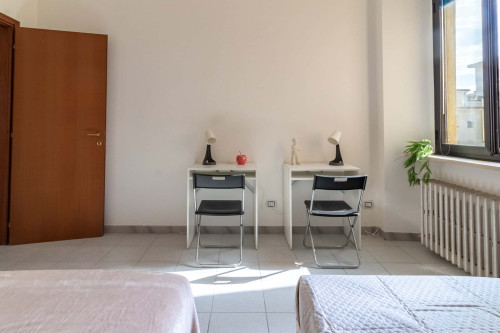 APP A Letto singolo 4 bis - Bagno condiviso - Viale Marconi, Pescara