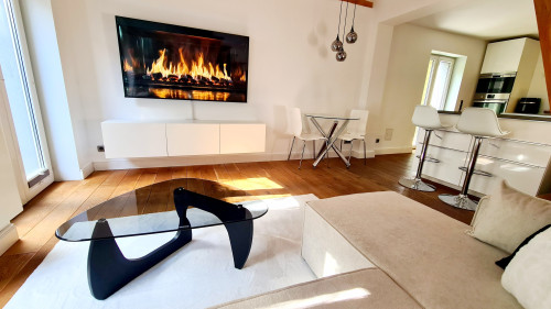 Premium 2-Level Maisonette with Sunny Terrace near Kiel Central Station