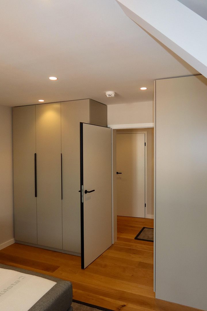  Möblierte Luxuswohnung Mieten In Zwickau/Nordvorstadt – Stilvoll & Exklusiv Ausgestattet  -  Möblierte Luxuswohnung mieten in Zwickau/Nordvorstadt – stilvoll & exklusiv ausgestattet  - Gallery -  4