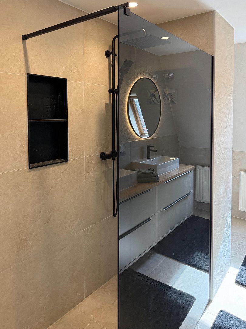  Möblierte Luxuswohnung Mieten In Zwickau/Nordvorstadt – Stilvoll & Exklusiv Ausgestattet  -  Möblierte Luxuswohnung mieten in Zwickau/Nordvorstadt – stilvoll & exklusiv ausgestattet  - Gallery -  11