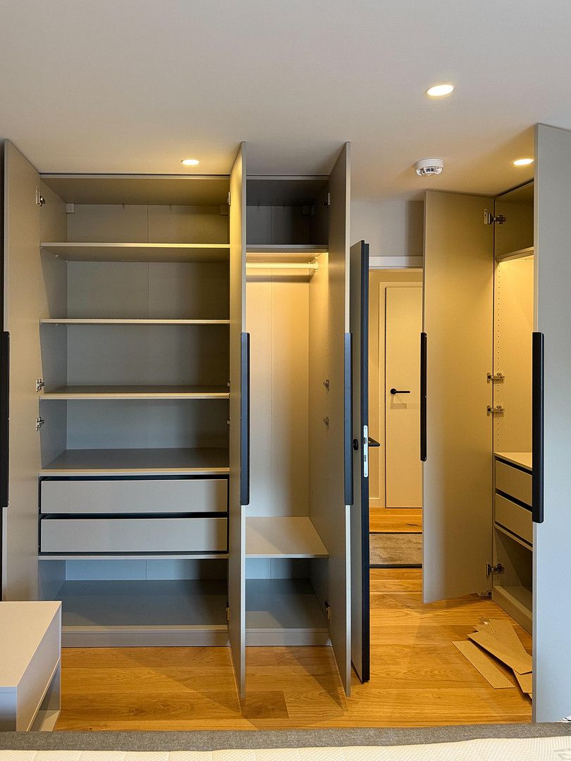  Möblierte Luxuswohnung Mieten In Zwickau/Nordvorstadt – Stilvoll & Exklusiv Ausgestattet  -  Möblierte Luxuswohnung mieten in Zwickau/Nordvorstadt – stilvoll & exklusiv ausgestattet  - Gallery -  3