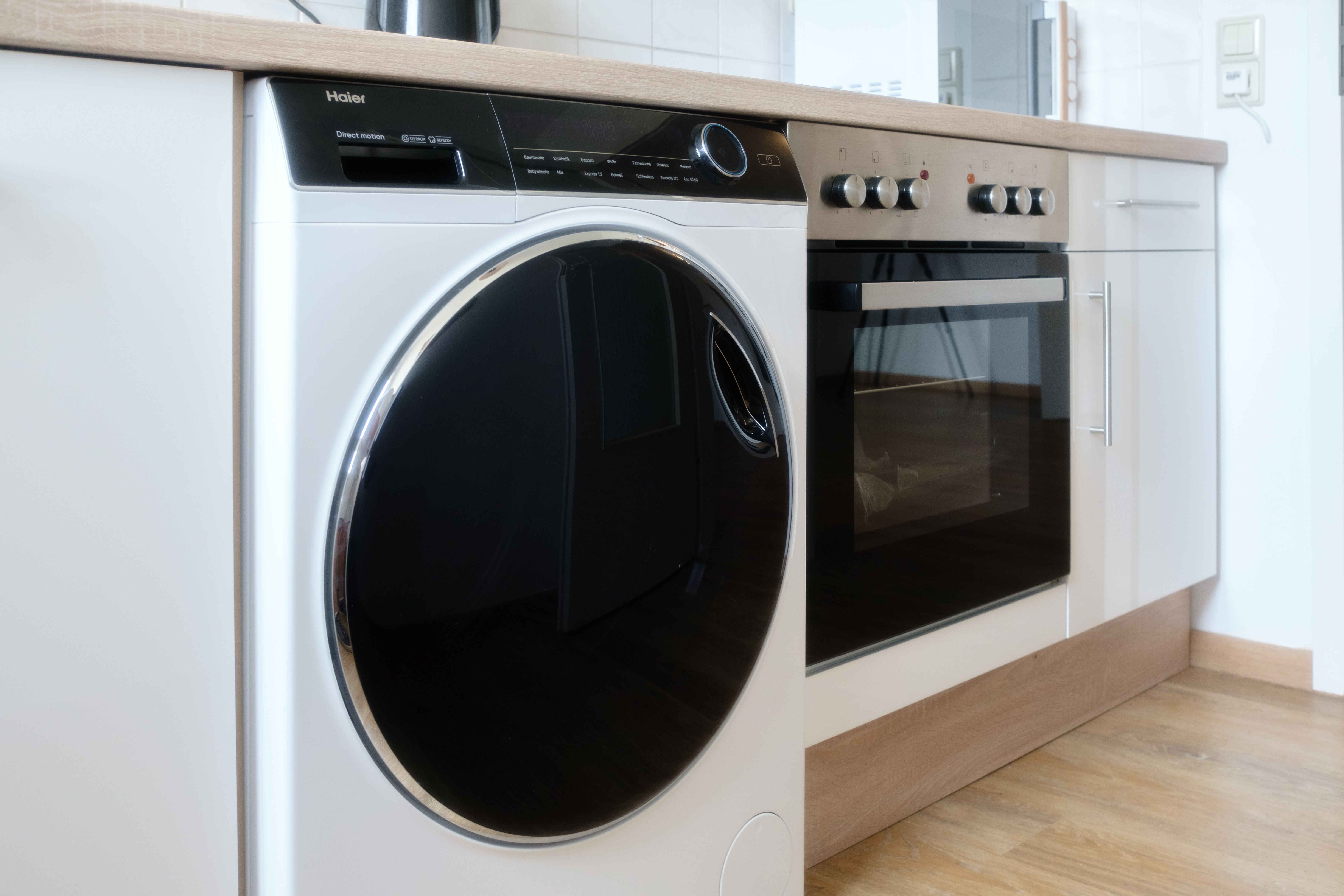 Beautiful, Completely Renovated, Furnished And Equipped Apartment In Dresden, Friedrichstadt For Ren - 9