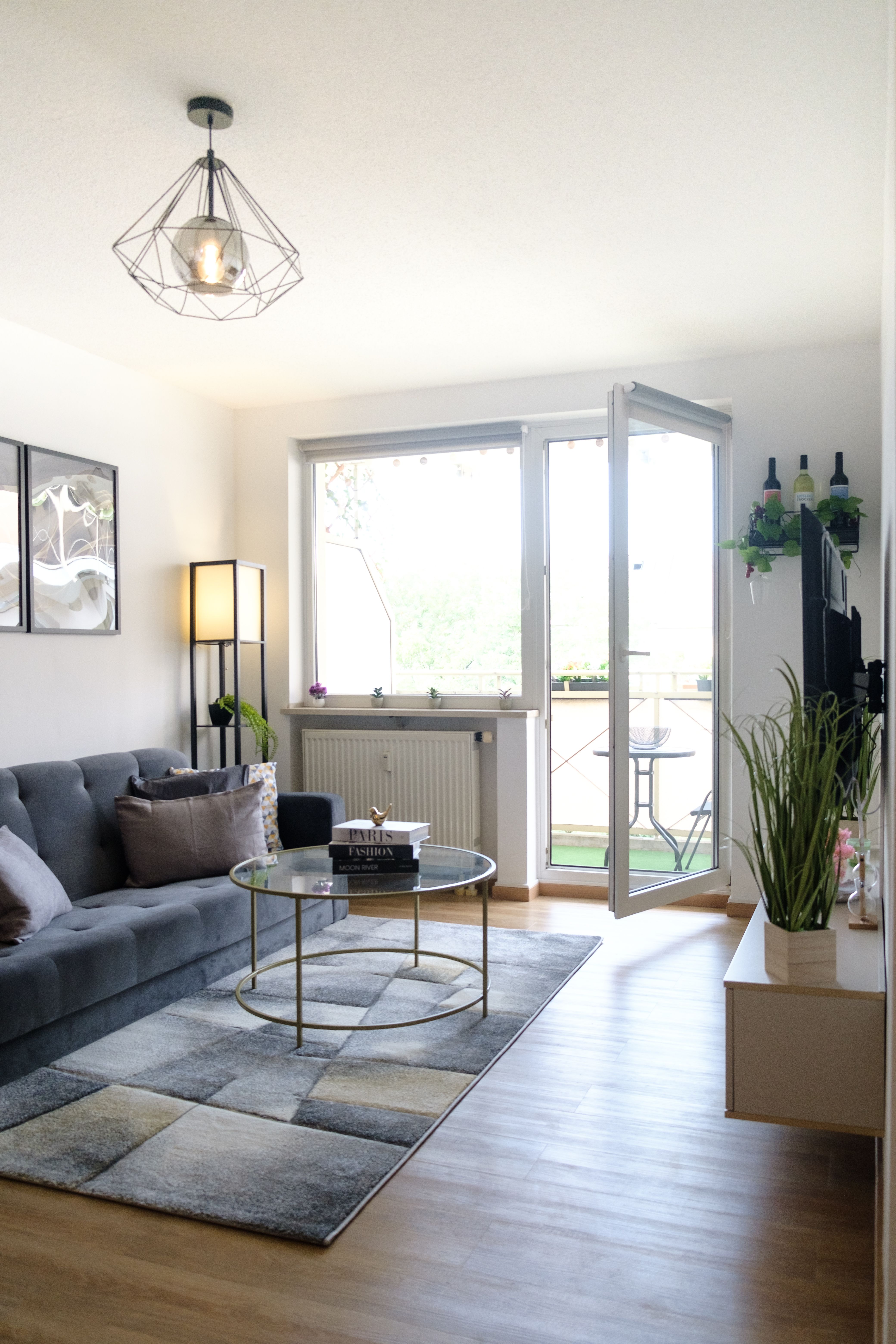 Beautiful, Completely Renovated, Furnished And Equipped Apartment In Dresden, Friedrichstadt For Ren - 14