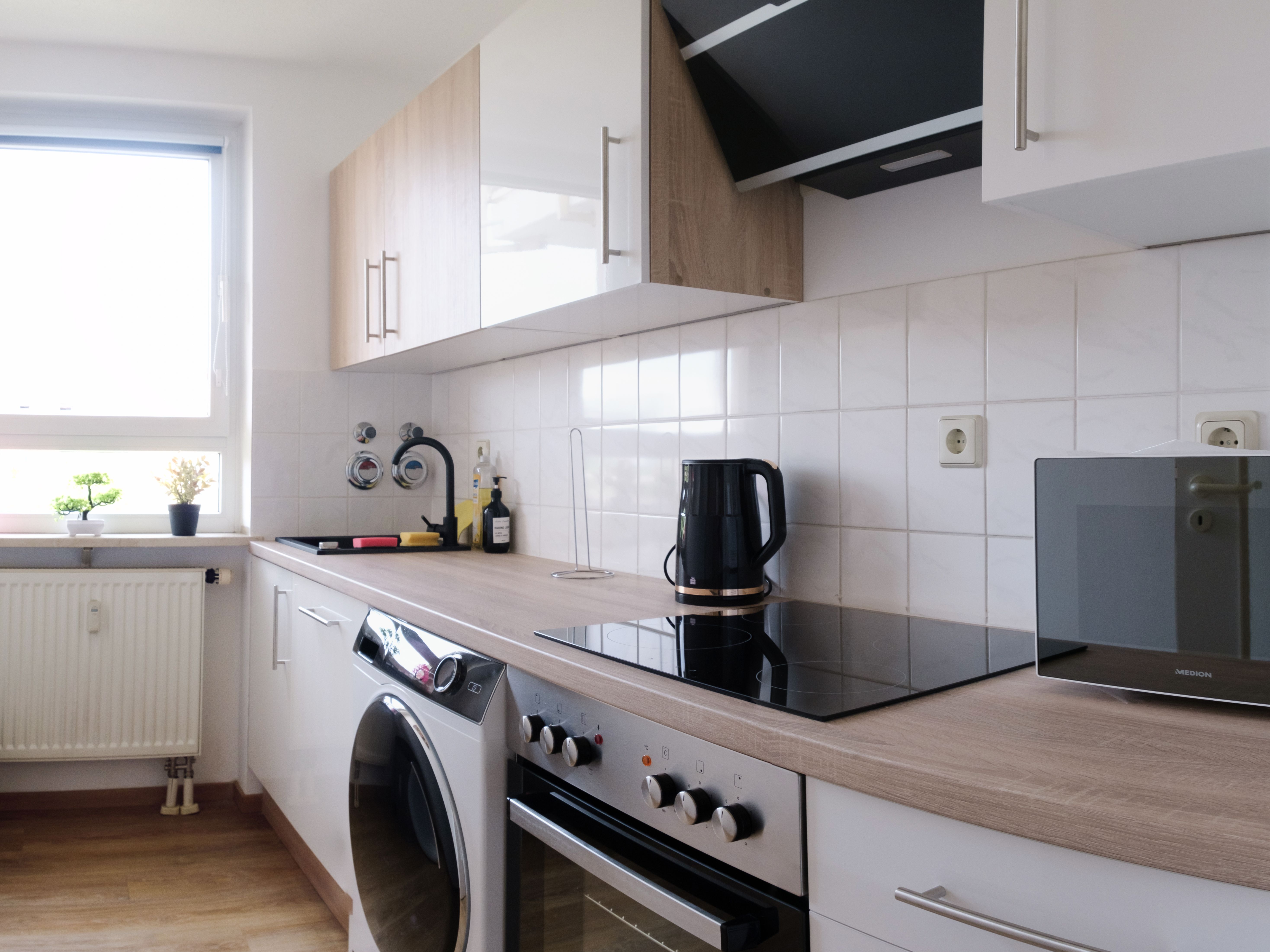 Beautiful, Completely Renovated, Furnished And Equipped Apartment In Dresden, Friedrichstadt For Ren - 10