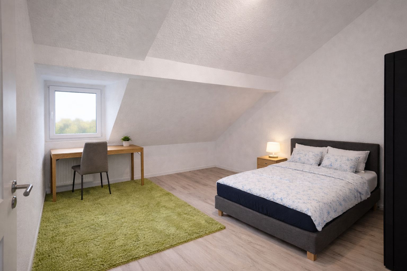 Top-Equipped And Modern Top-Floor Flat (with Air Conditioning & Home Cinema) - 15