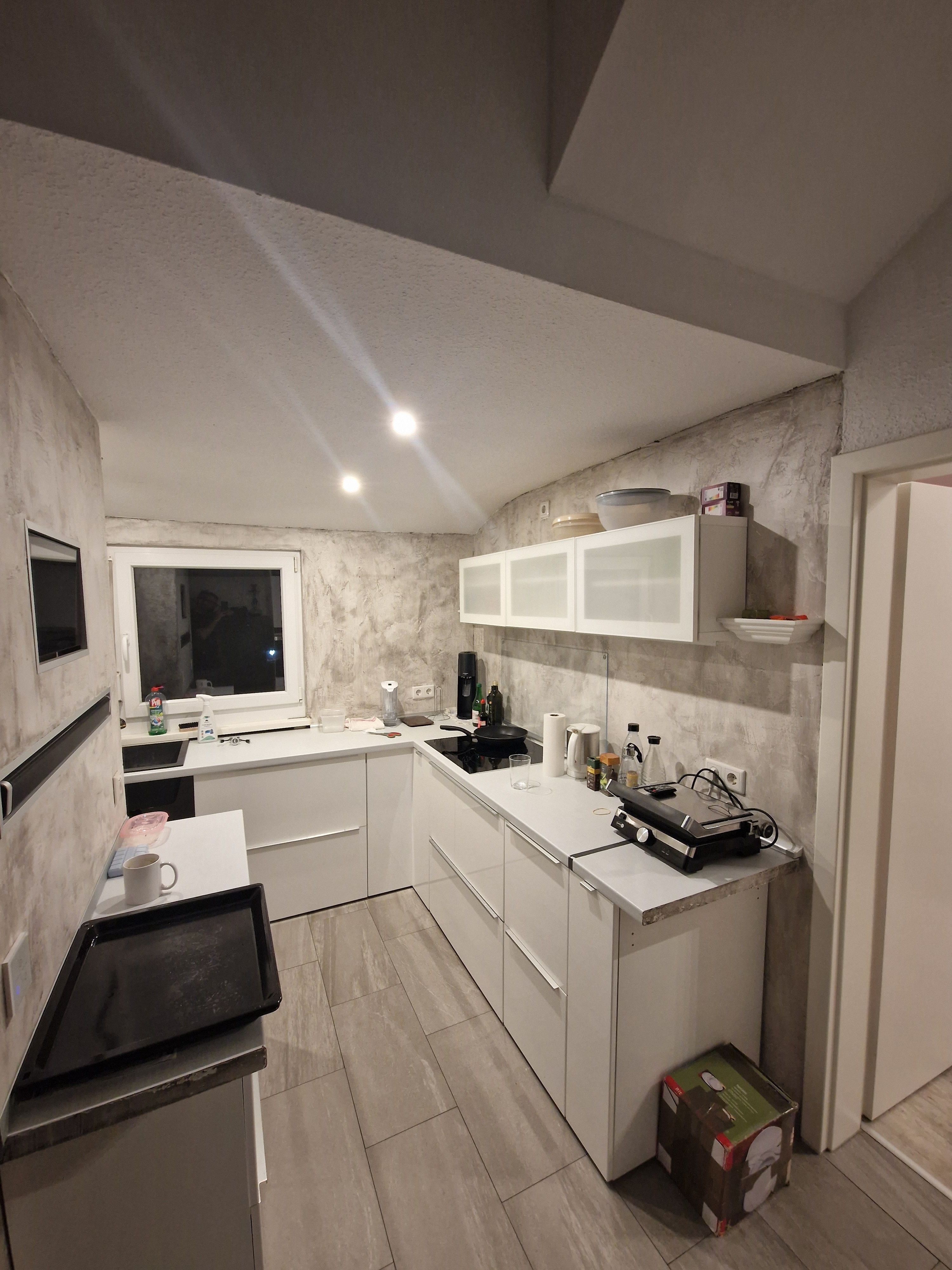 Top-Equipped And Modern Top-Floor Flat (with Air Conditioning & Home Cinema) - 18