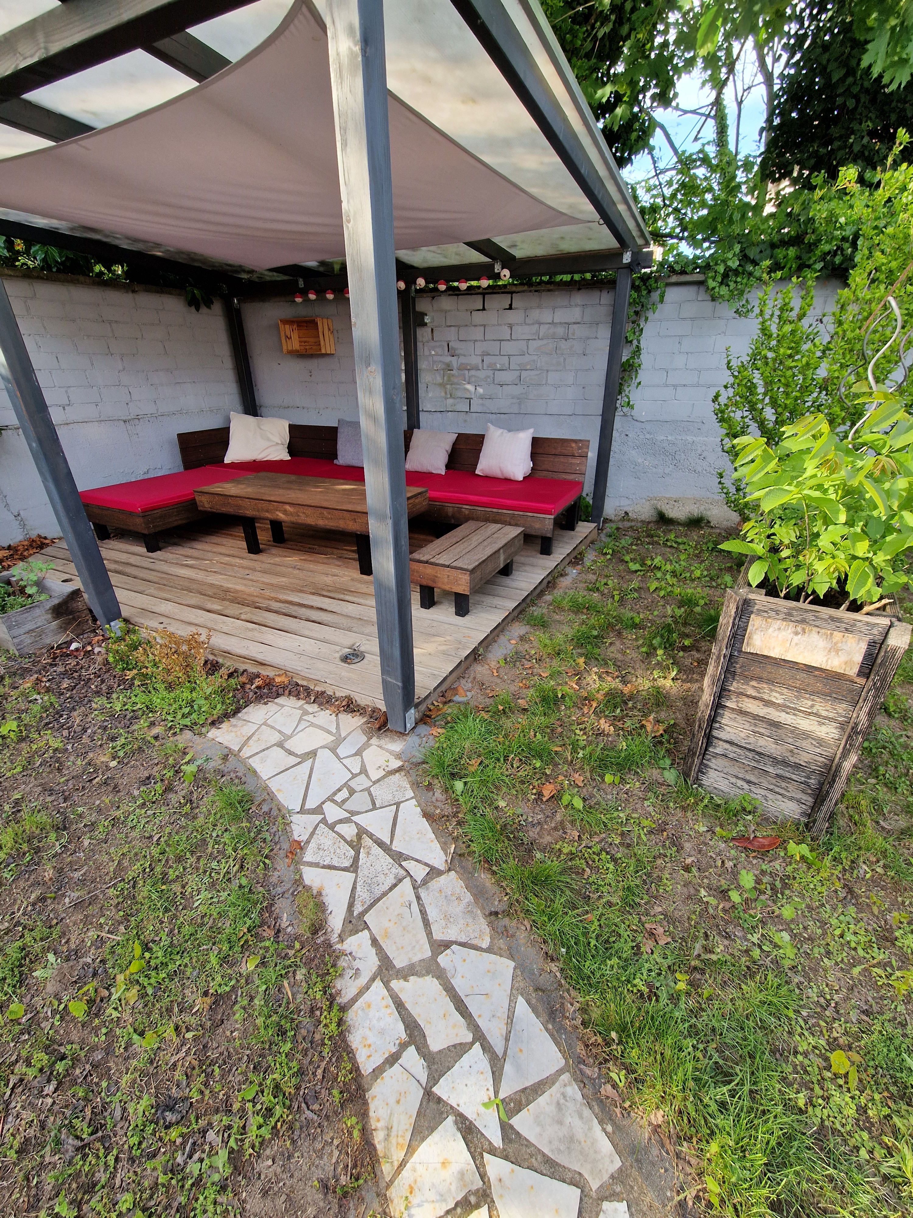 Top-Equipped And Modern Top-Floor Flat (with Air Conditioning & Home Cinema) - 3
