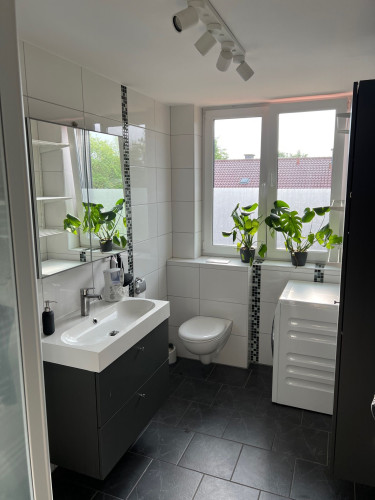 Exclusive designer apartment with roof terrace in a central location from July