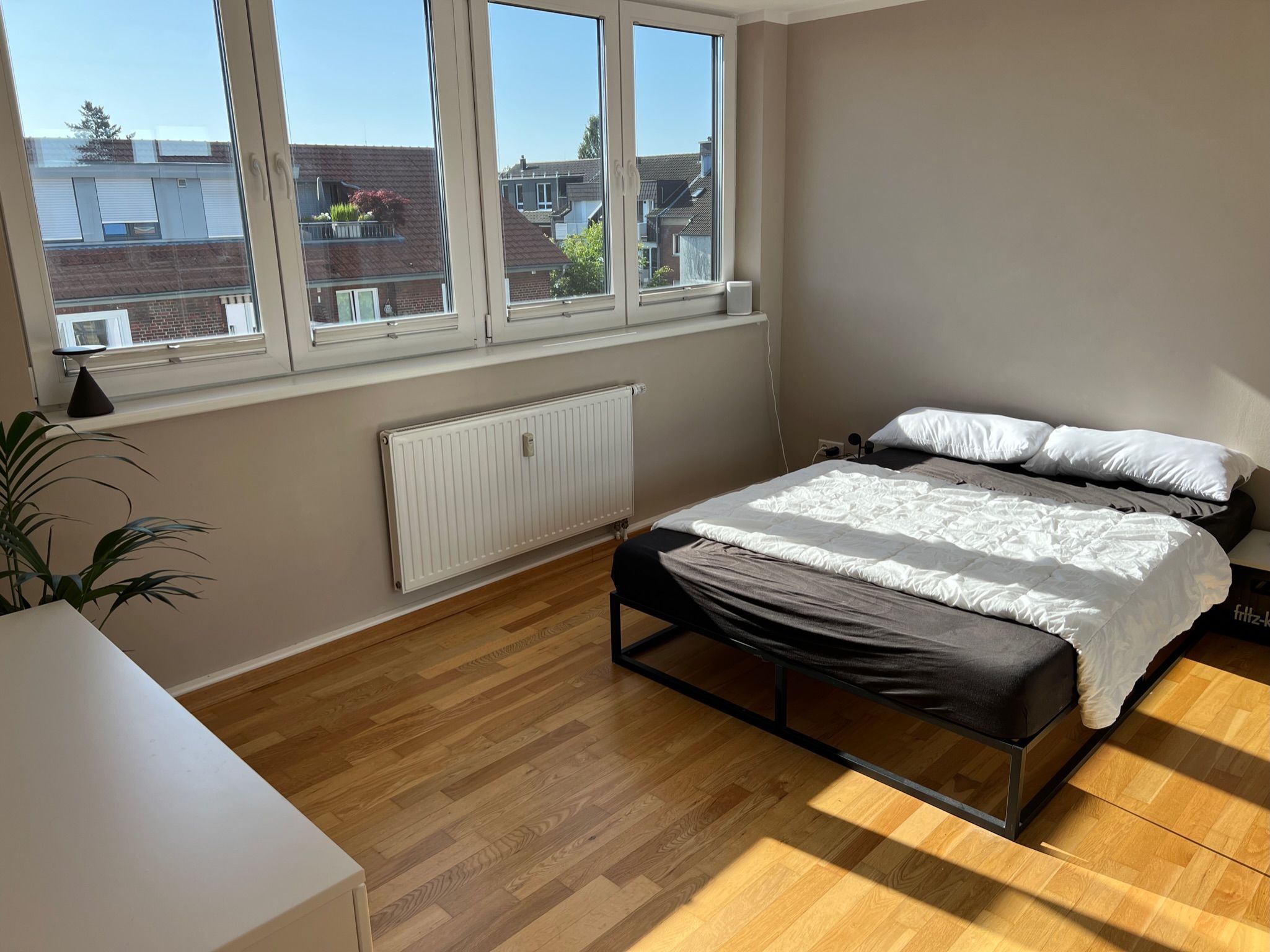  Exclusive Designer Apartment With Roof Terrace In A Central Location From July  -  Exclusive designer apartment with roof terrace in a central location from July  - Gallery -  10