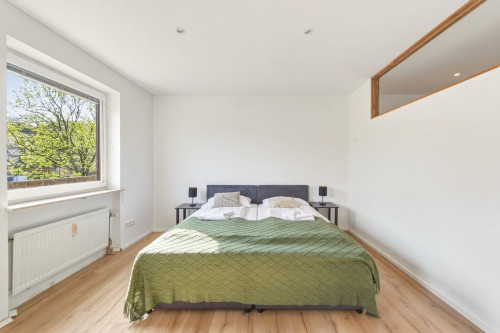Modern Heilbronn City & Work Apartment