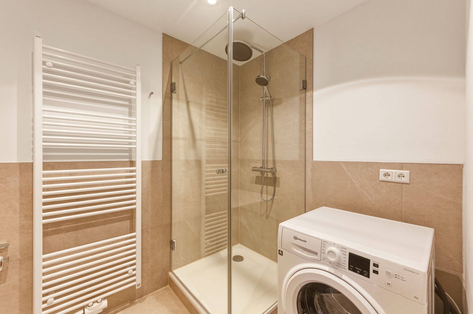  Modern Heilbronn City & Work Apartment  -  Modern Heilbronn City & Work Apartment  - Gallery -  4