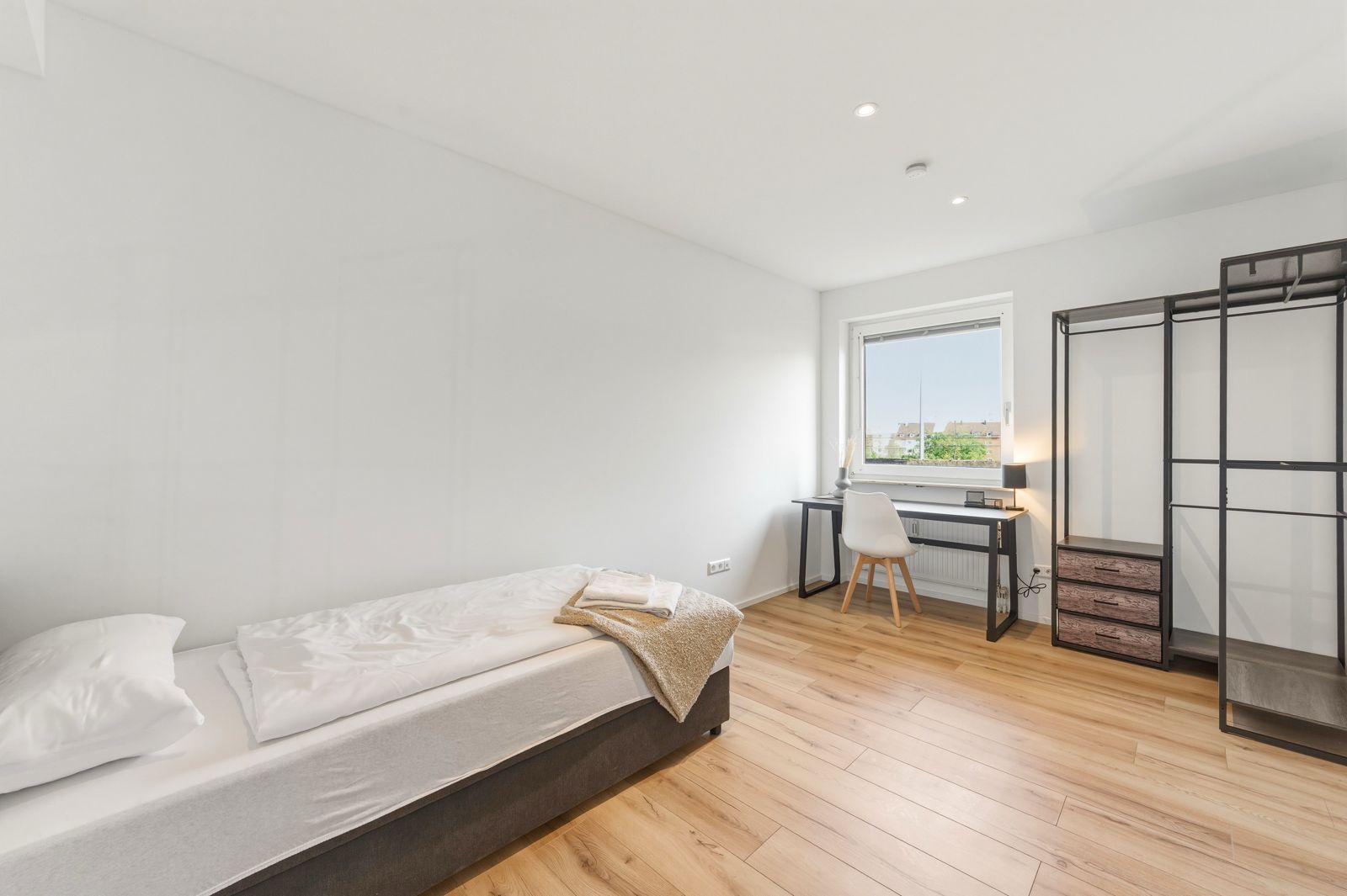  Modern Heilbronn City & Work Apartment  -  Modern Heilbronn City & Work Apartment  - Gallery -  10